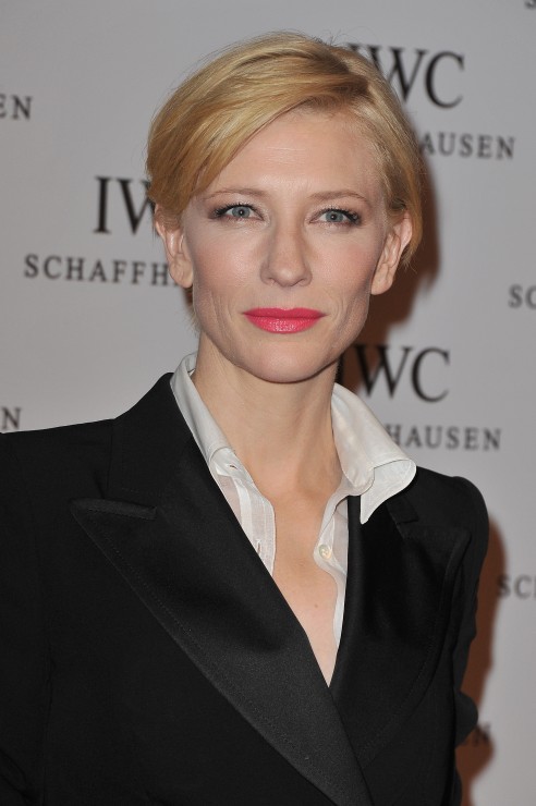 I loved Cate's lipstick colour!