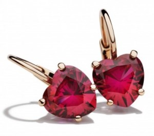 Dodo Earrings, € 295 (also available in white)