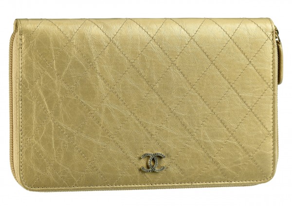 Golden and pink aged leather wallet with a zip_Portefeuille doré et rose en cuir vieilli avec fermeture éclair