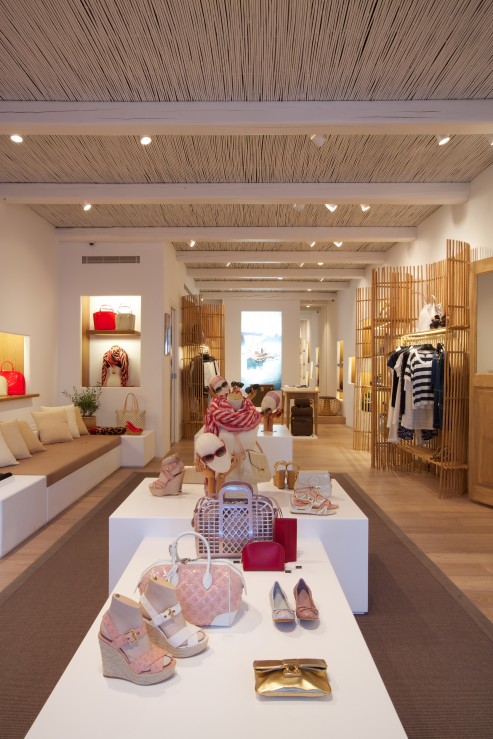 Louis Vuitton's Pop-up in Mykonos Sandra's Closet