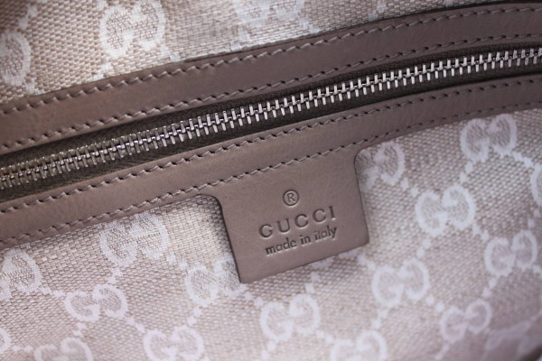 Gucci-Stirrup-Bag-8