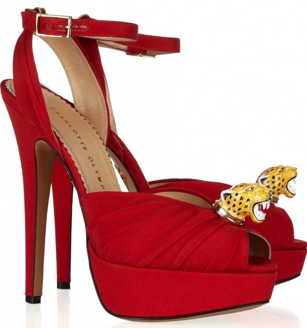 Charlotte_Olympia_red_pumps