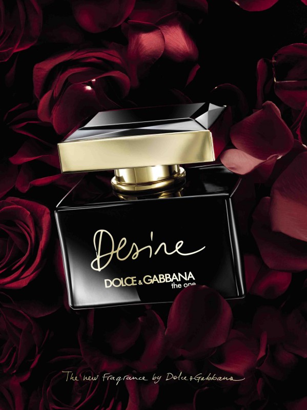 1Dolce&Gabbana_Desire_Creative Packshot_Portrait_high res_FINAL