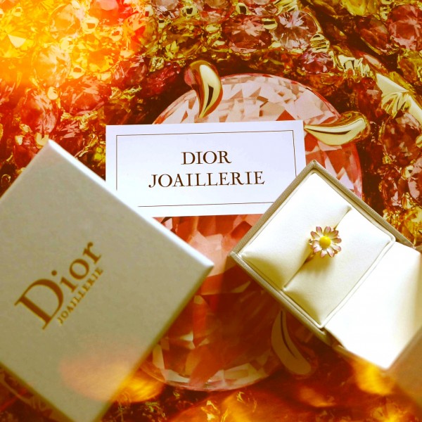 Dior_ring_Marguerite-1