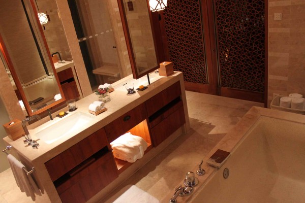 Bathroom Villa Mandarin Oriental Sanya
