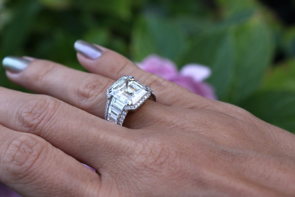 Vainard Diamond ring
