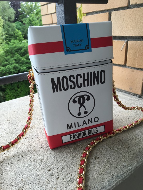 Moschino_Cigarette_Bag_2