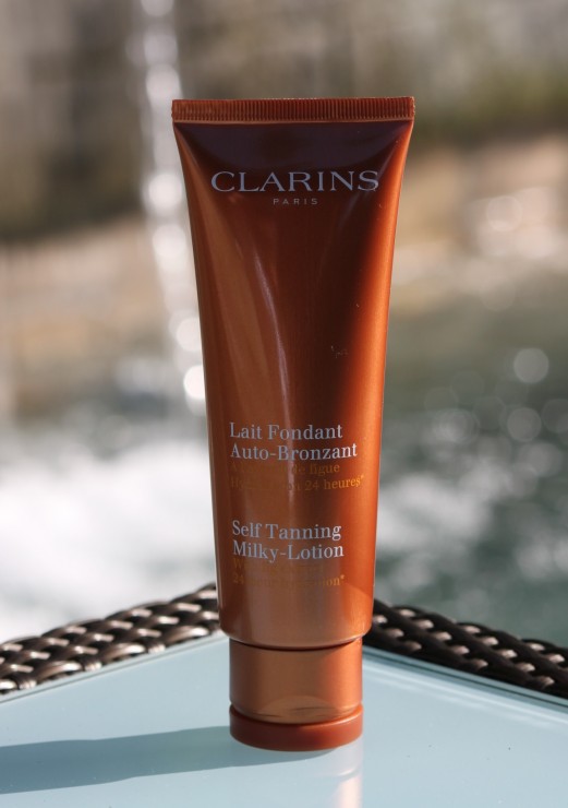 Clarins_Self_Tanning_milky_Lotion
