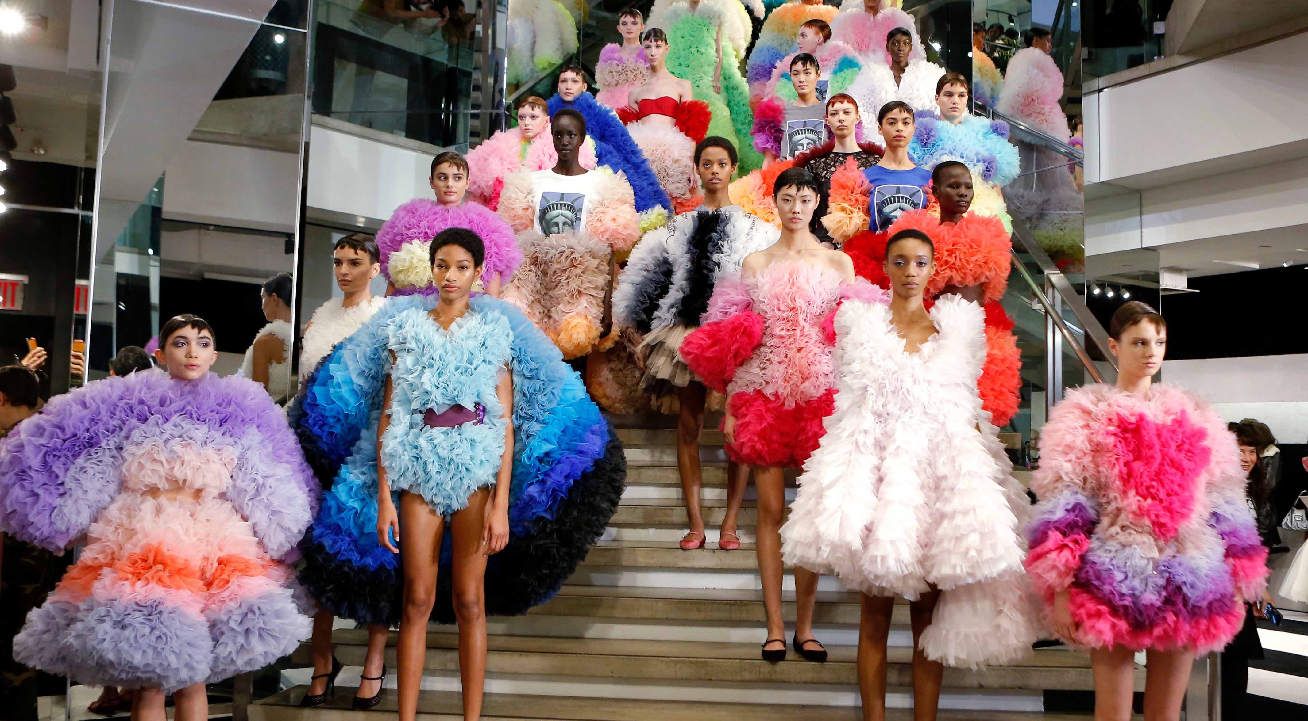 fashion superstar dress them Fashion Superstar: Dress Them