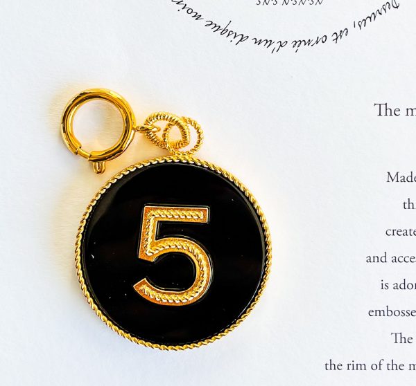 Chanel N°5 Facts - Five Things You Never Knew About Chanel Number 5